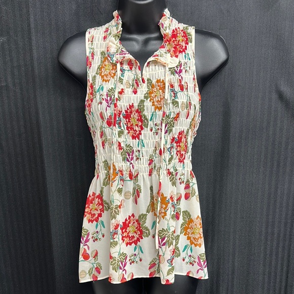 Cynthia Rowley Tops - Cynthia Rowley Red Floral Design on Cream Smocked Ruffled Sleevless Blouse Small